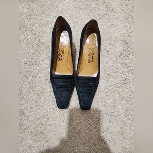 Women’s Salvatore Ferragamo Black Suede Pumps Size 7.5 